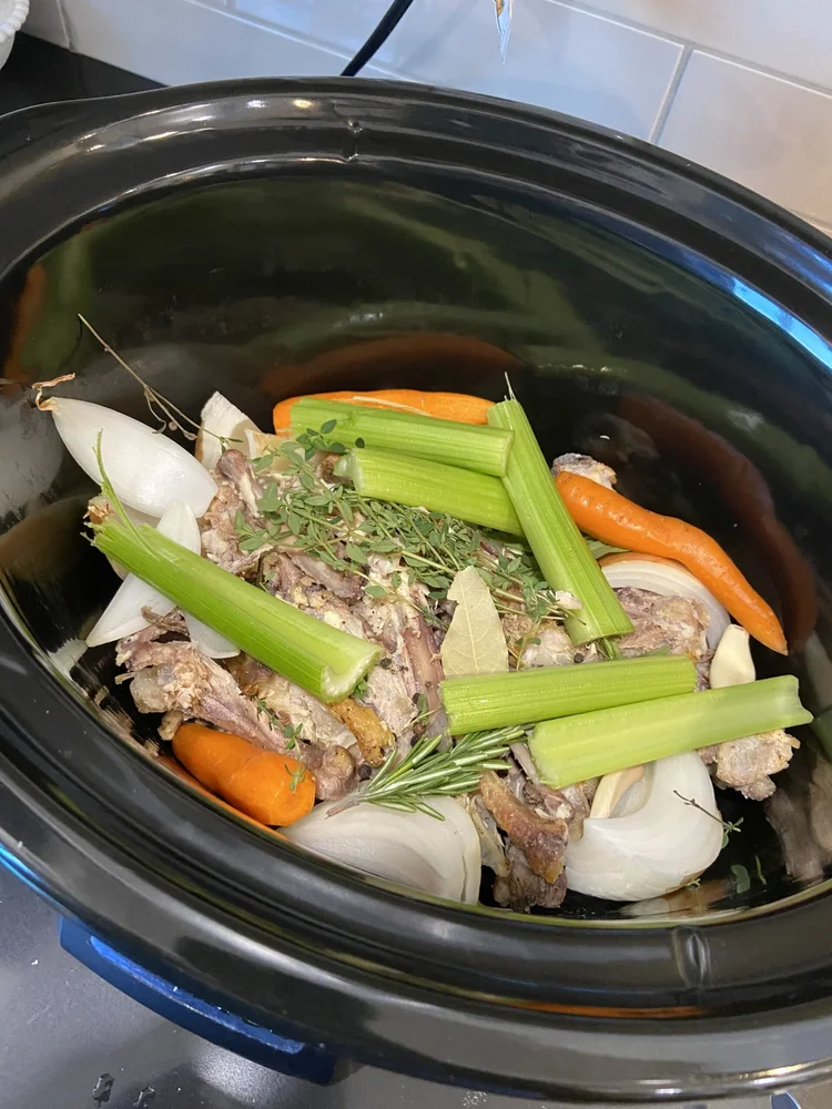 Super Easy Chicken Bone Broth